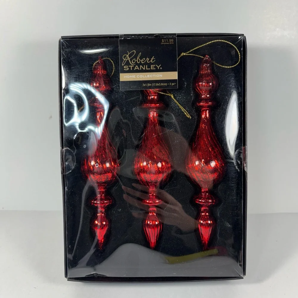 robert stanley christmas Teardrop Swirled Detailing Red‎ Glass ornament set Of 3